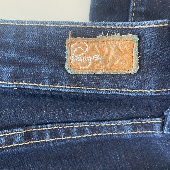 Paige Laurel Canyon Bootcut Jeans Size 26 Dark Wash 31” Inseam - Picture 4 of 13